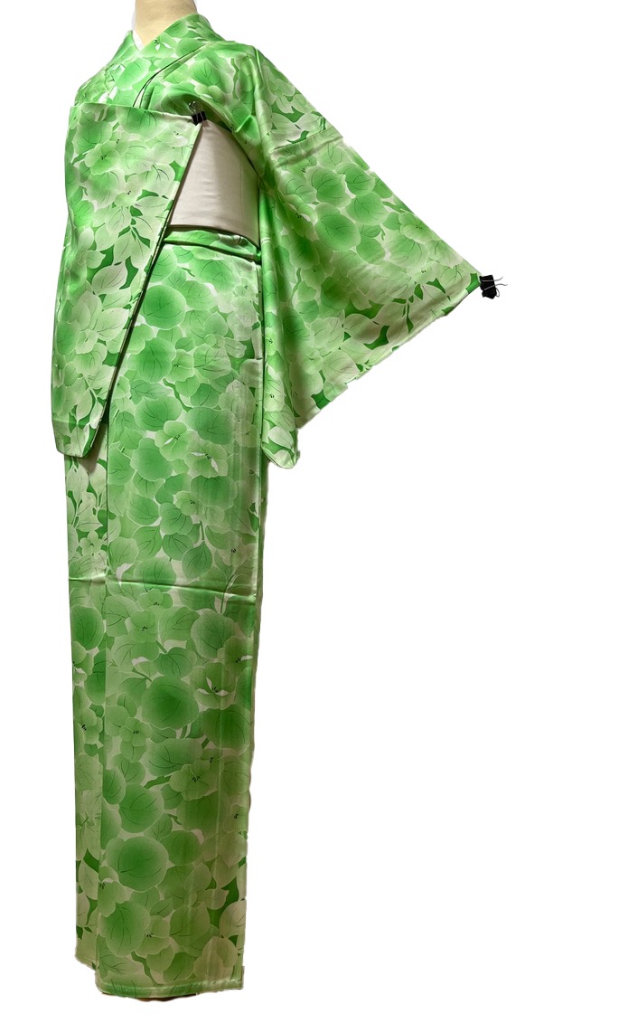 エクルベージュ 和装 着物 正絹 色留袖 宍色 刺繍 金糸 牡丹 菊 20H256